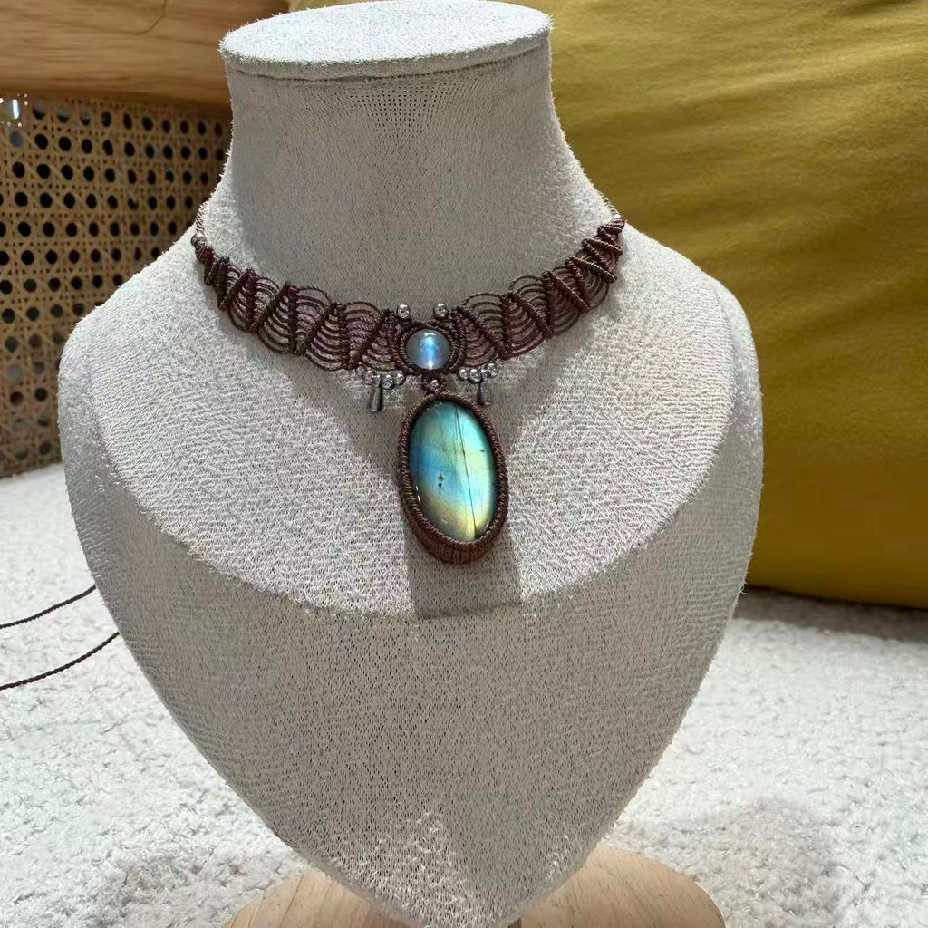 Yellow-Green Labradorite Necklace