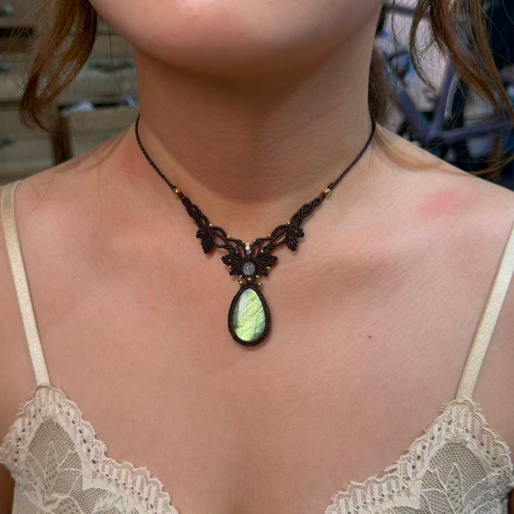 Green Labradorite Necklace, Only One Piece