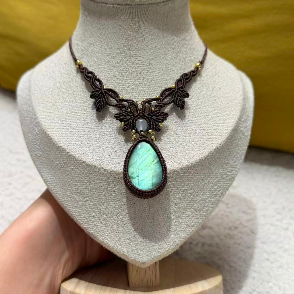 Green Labradorite Necklace, Only One Piece